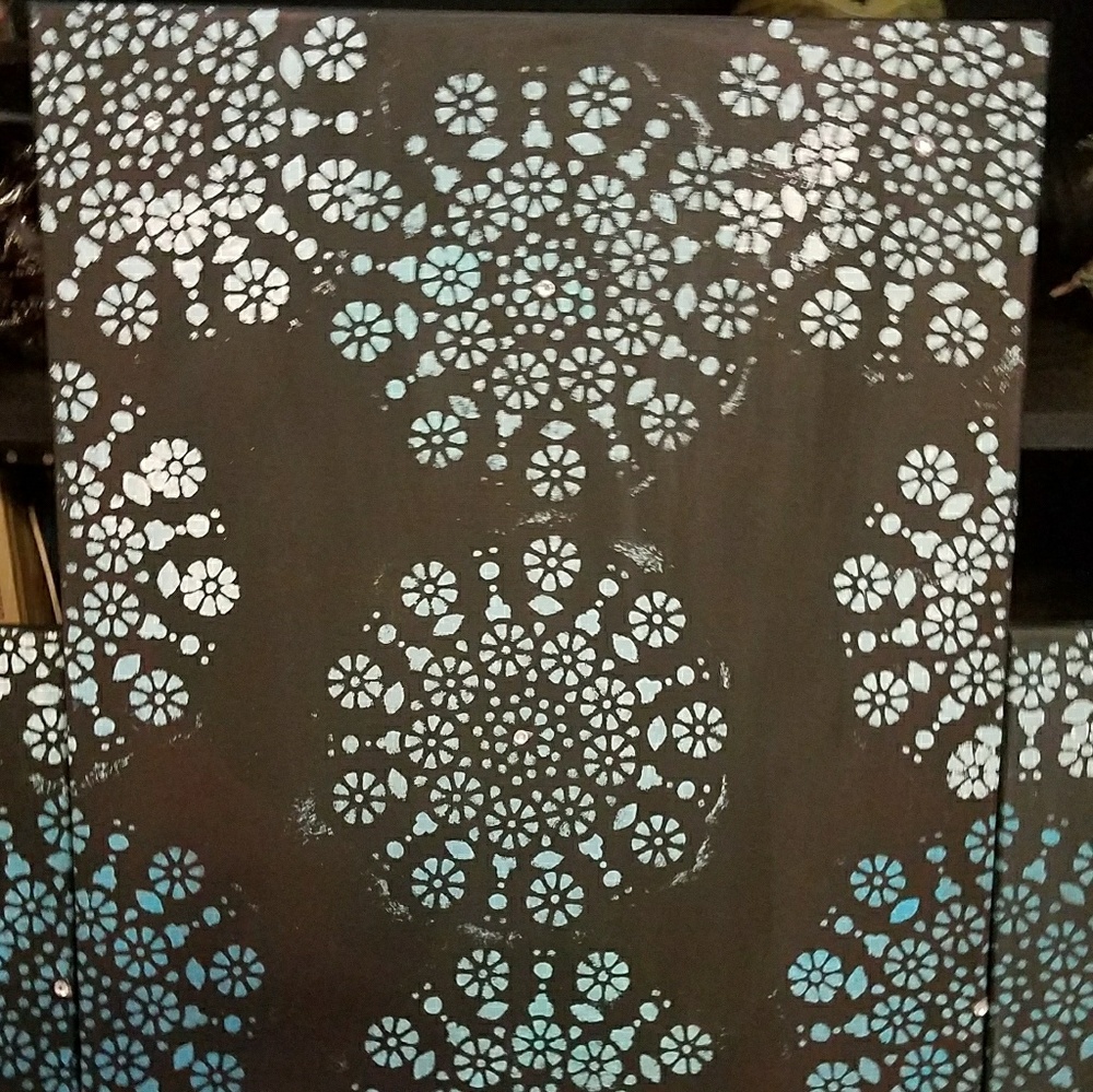Hand painted 3 canvas art 2 8×10 and 1 11×14